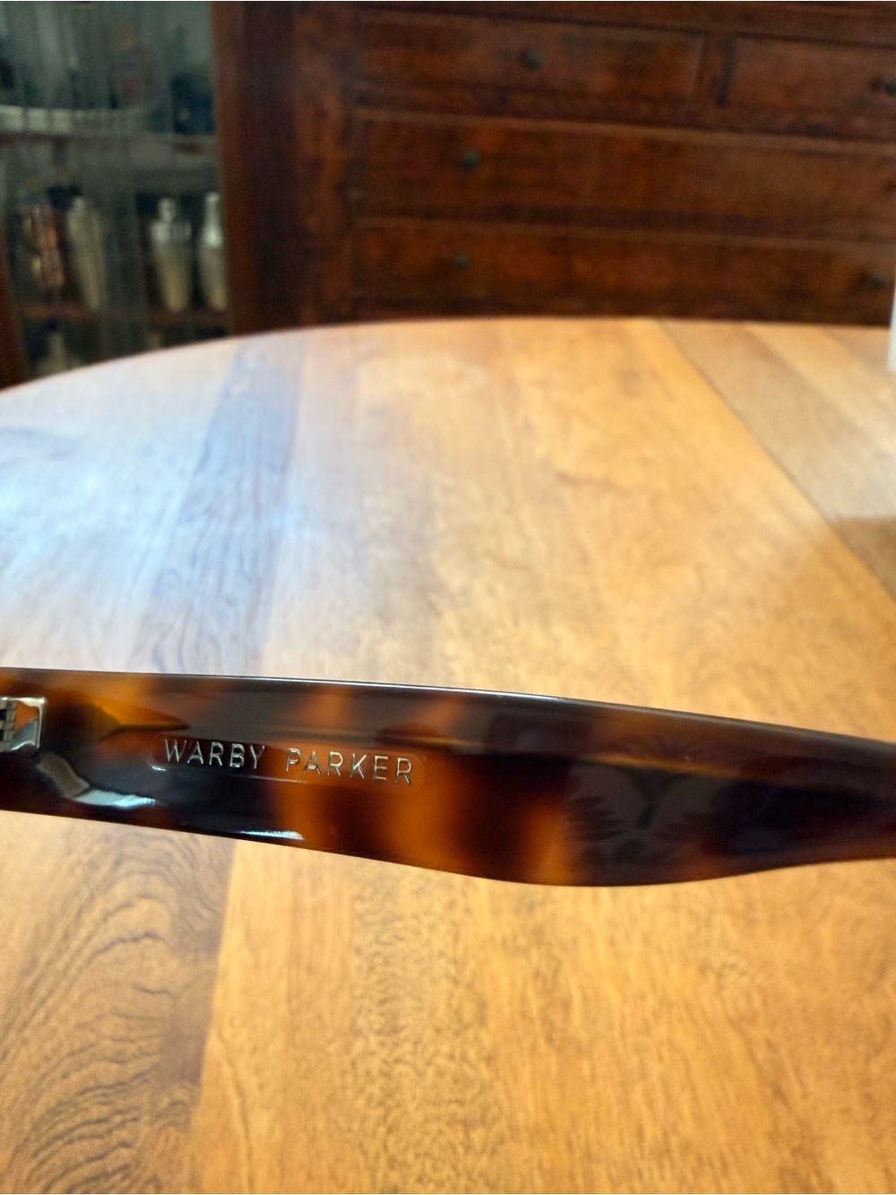 Warby Parker Sonia Sunglasses Frame - Wide Fit - Oak Barrel Tortoise + Case - Picture 4 of 6